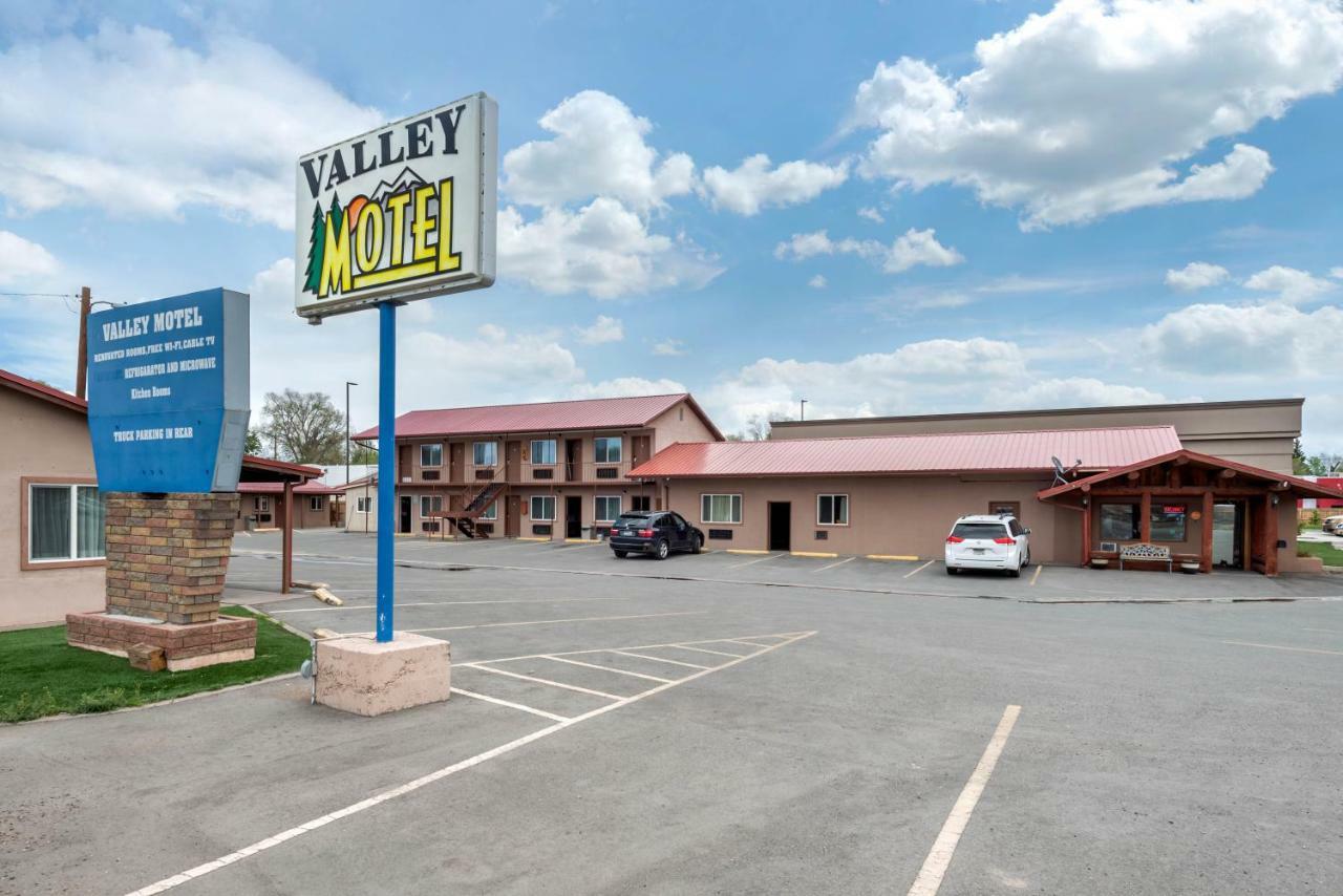 Valley Motel Alamosa Exterior photo